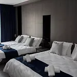 Hotell The District St. Julian's