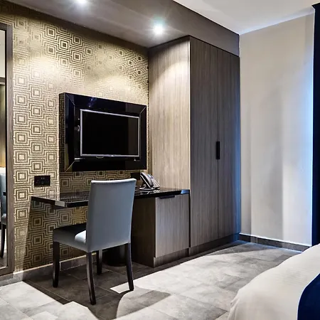 The District Hotel 3* Saint Julian's