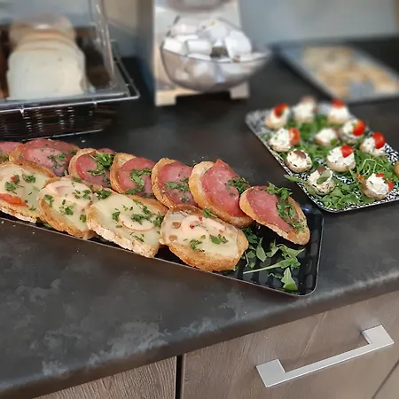 The District Hotel Ξενοδοχείο Saint Julian's