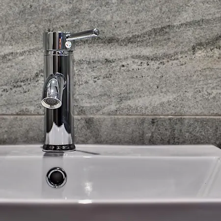 The District Hotel 3* Saint Julian's