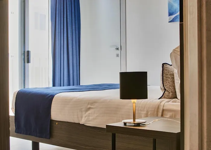 The District 3* Saint Julian's