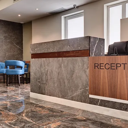 The District Hotel 3*