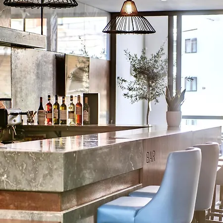 The District 3* Saint Julian's
