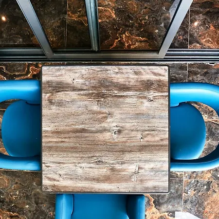 迪斯特瑞克特酒店 3*