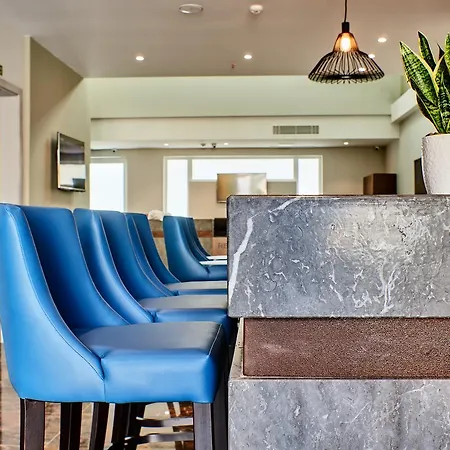 The District Hotel Saint Julian's