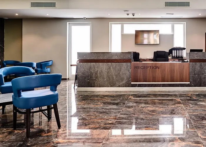 迪斯特瑞克特酒店 3*